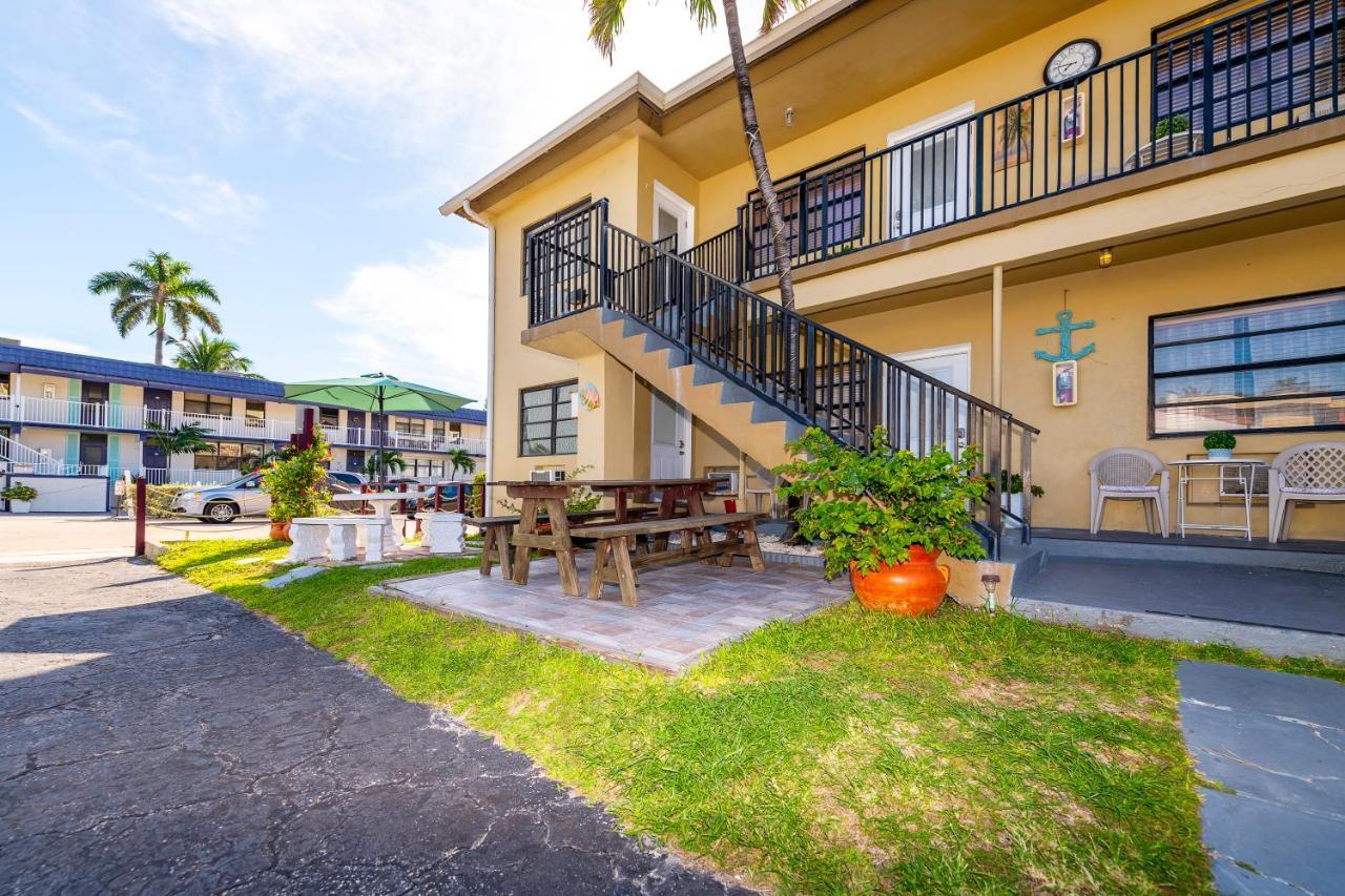Tropic Isle Hotel & Apartment Голливуд Экстерьер фото