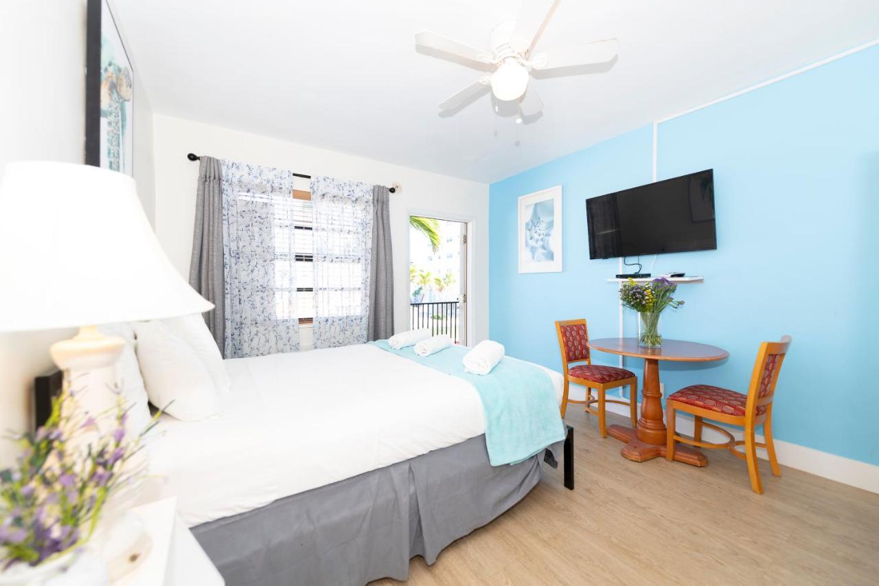 Tropic Isle Hotel & Apartment Голливуд Экстерьер фото